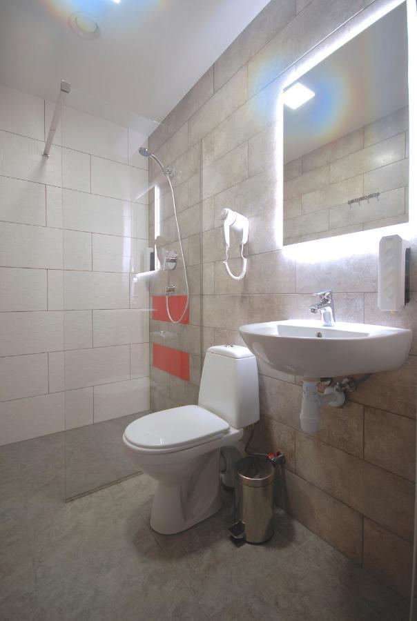Cubby Hotel ลวีฟ ภายนอก รูปภาพ